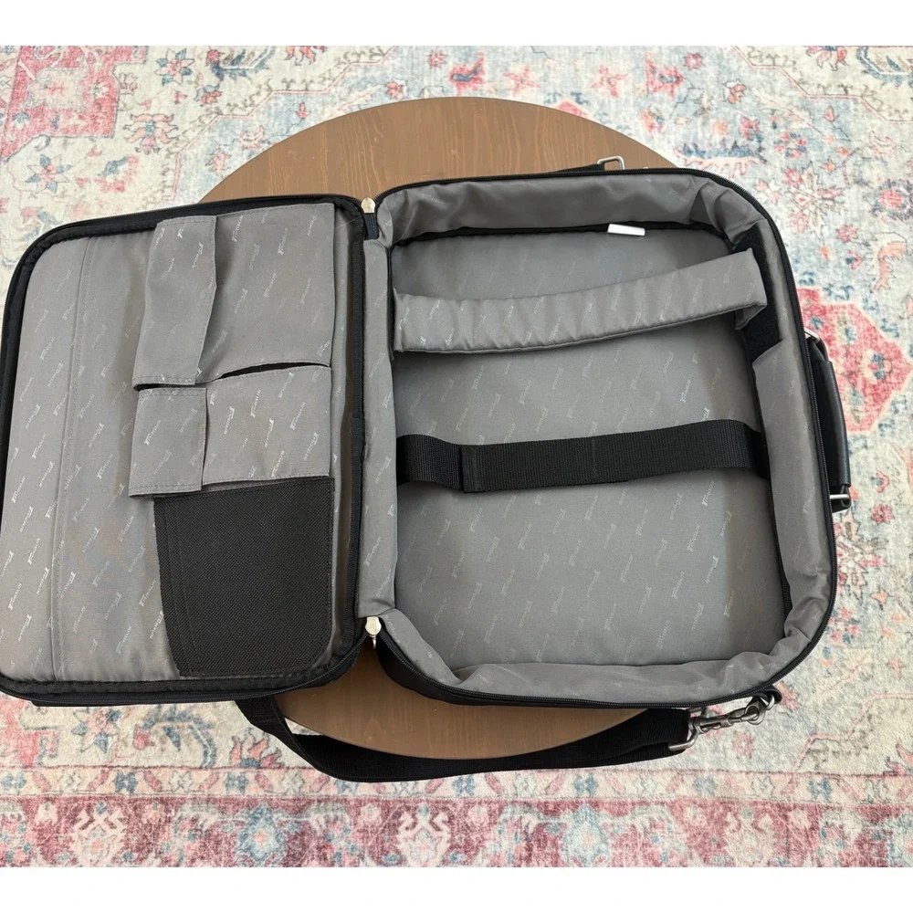 Targus Laptop Messenger Bag Black Briefcase Shoulder Strap Travel Case